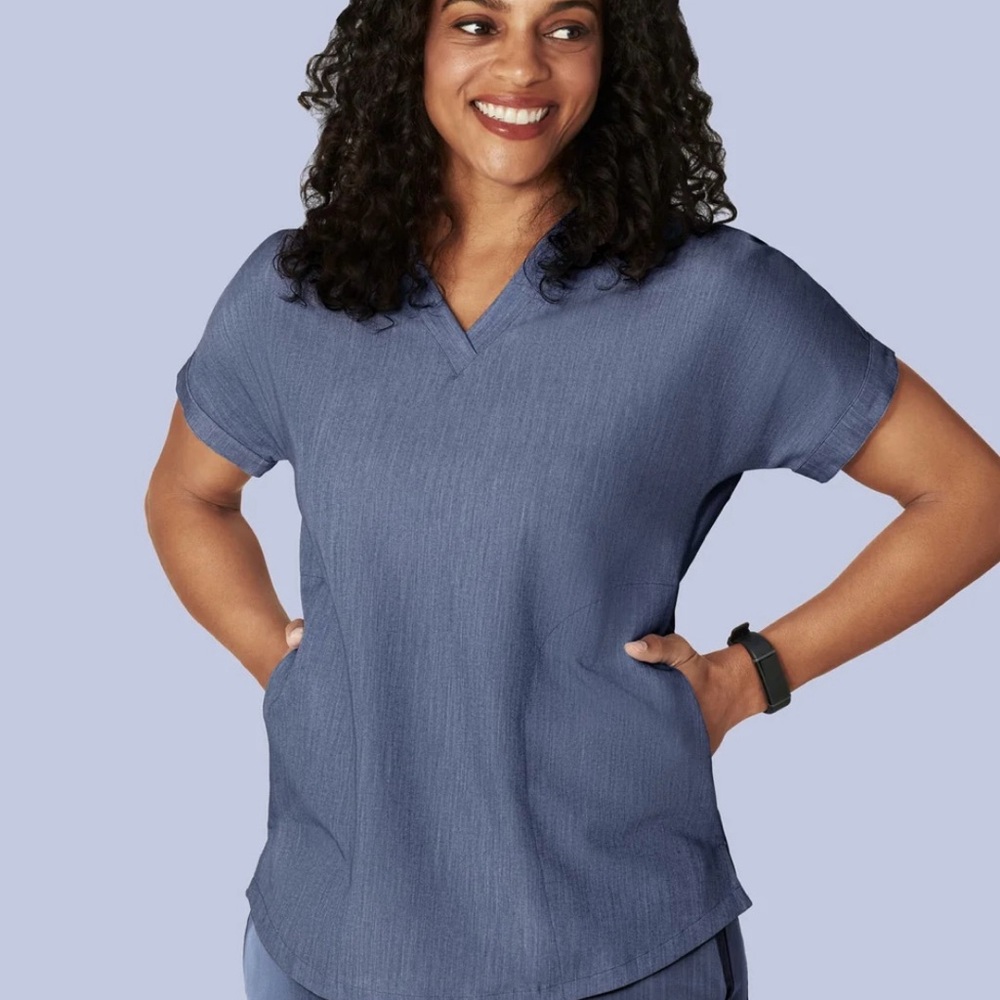 Scrub set - Picture 6 of 7